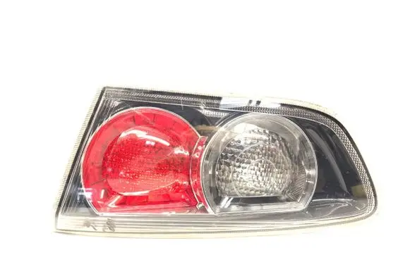 Mitsubishi Lancer VIII Rear/tail lights P5614R
