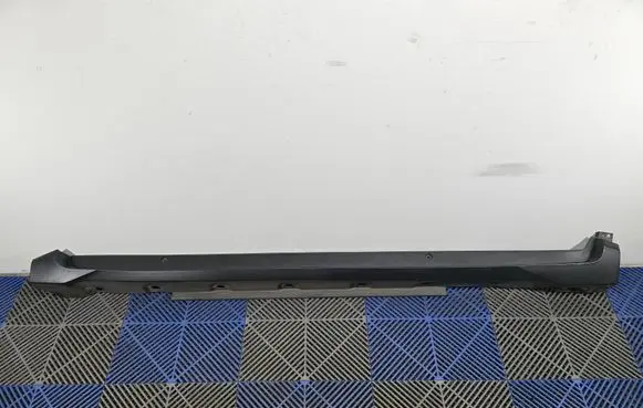 Toyota C-HR I Sill 