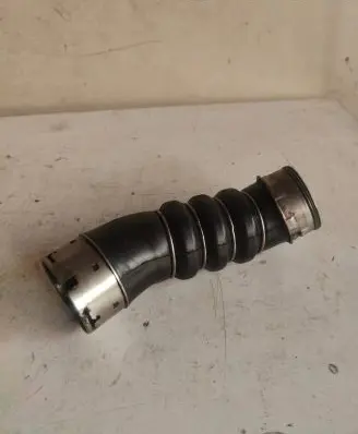 BMW 1 E81 E87 Intercooler hose/pipe 8874644