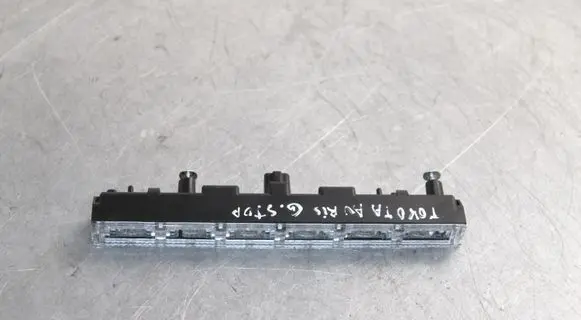 Toyota Auris E180 Third/center stoplight