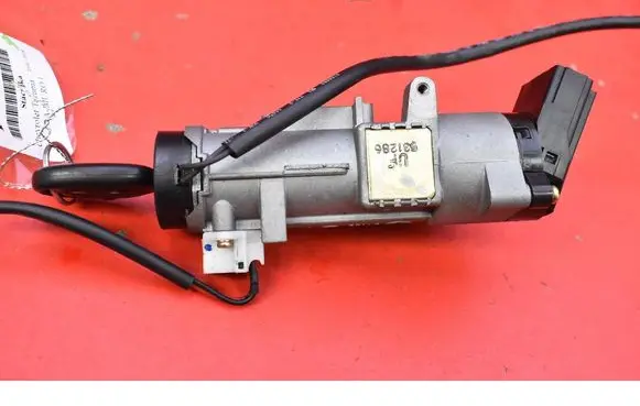 Chevrolet Tacuma Ignition lock 