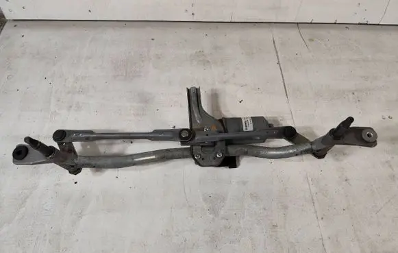 Renault Trafic III (X82) Front wiper linkage and motor 0390243508 201610181404