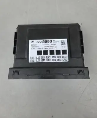 Chevrolet Camaro Central body control module 13535990 8360100000000X