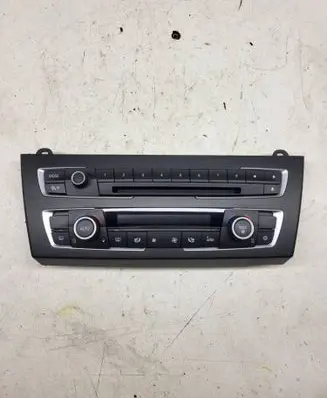 BMW 1 F20 F21 Climate control unit 9207197