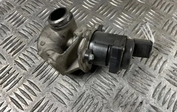 Mazda 3 II EGR valve 