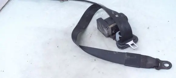 Volkswagen PASSAT B4 Front seatbelt 3A0857706A