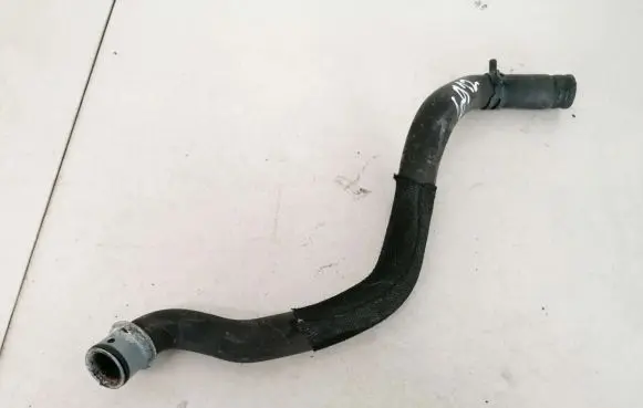 Mercedes-Benz C W204 Heater radiator pipe/hose a2045017182