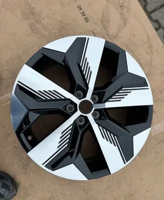 Renault Megane E-Tech R20 alloy rim 403001816R