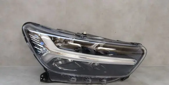 Volvo XC40 Headlight/headlamp 31655982 2106022321
