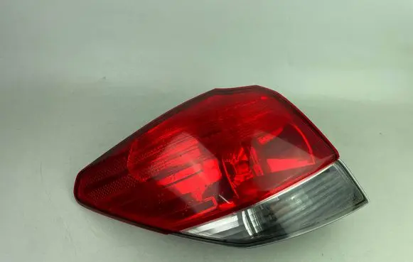 Subaru Outback Rear/tail lights