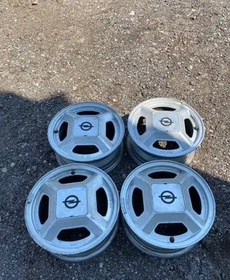 Opel Kadett D R13 alloy rim 