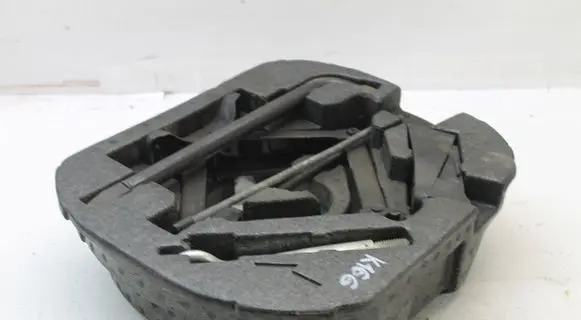 Jaguar XF X250 Tool set 