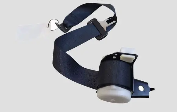 Mazda 3 II Rear seatbelt 0438090 C7021G0634