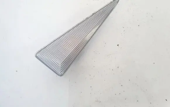 Renault Scenic II - Grand scenic II Front fender indicator light 0215100 8200027150