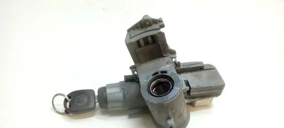 Volkswagen Sharan Ignition lock P012106