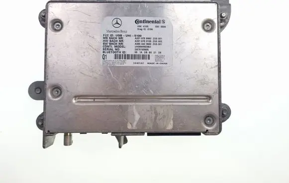 Mercedes-Benz S W221 Bluetooth control unit module A2218708992 A2218703126 A0004423960