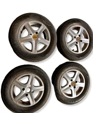 Ford Fiesta R14 alloy rim 