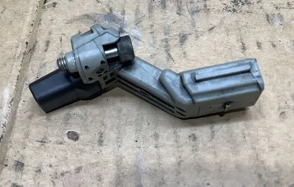 Audi A4 S4 B8 8K Crankshaft position sensor 036906433D