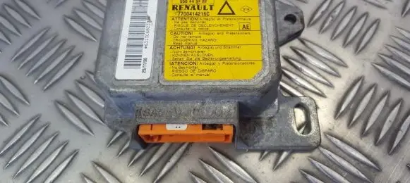 Renault Laguna I Airbag control unit/module 7700414216c 550449100
