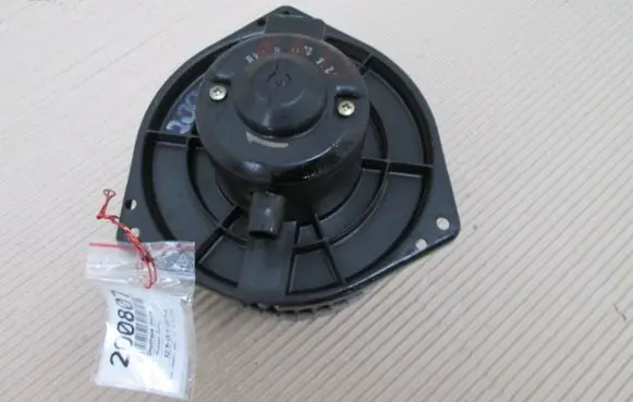 Nissan Sunny Heater fan/blower