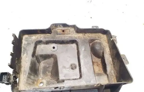 Opel Astra H Battery box tray 13110827