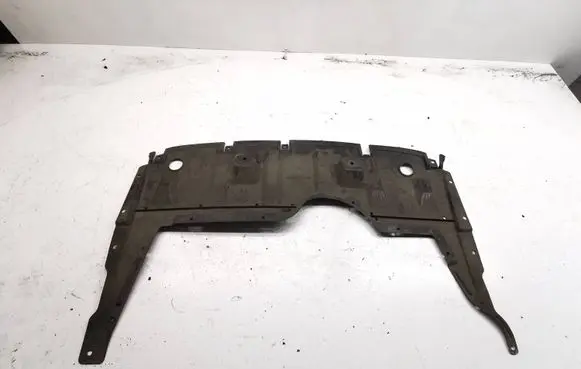 Engine splash shield/under tray