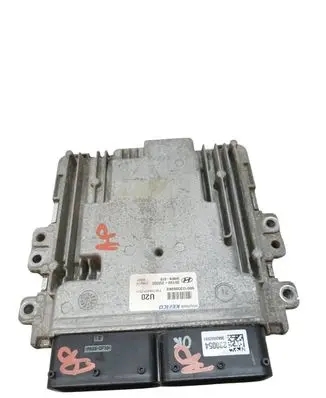 Hyundai Tucson TL Engine control unit/module 