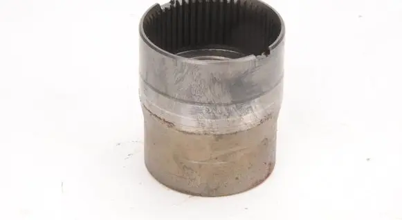 Volvo XC90 Rear differential mounting bracket 