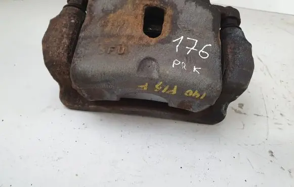 Hyundai i40 Front brake caliper