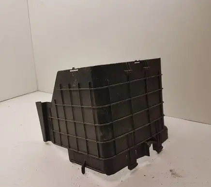 Volkswagen PASSAT B6 Battery box tray 1K0915335C