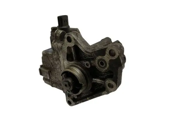 Mitsubishi Carisma Fuel distributor MR420916 9408 E3T50271