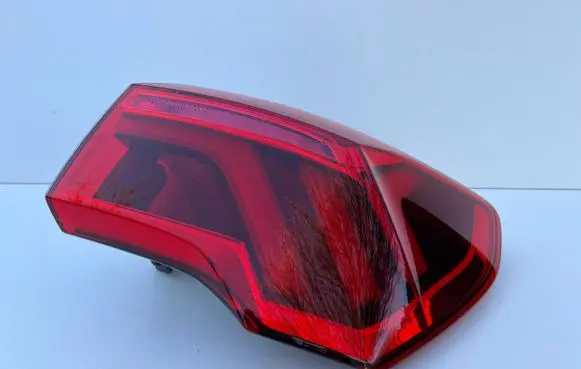 Audi Q3 F3 Rear/tail lights 83A945092
