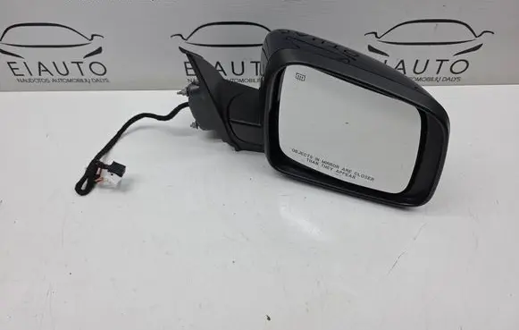 Front door electric wing mirror