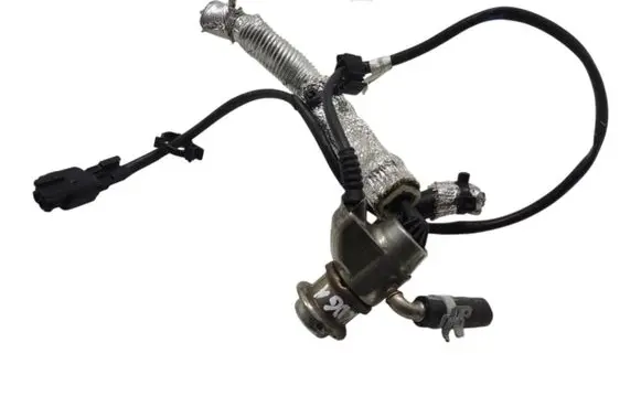 Ford Kuga III AdBlue injector J1G15J281AB