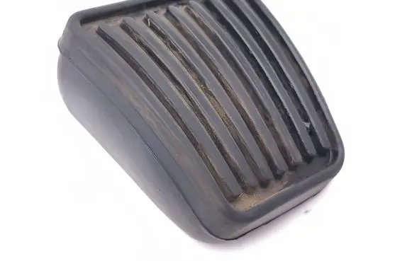 Hyundai Tucson IV NX4 Brake pedal 32825C1100