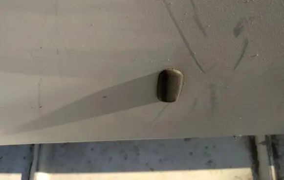 Windshield washer spray nozzle
