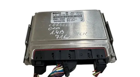 Toyota Corolla E110 Engine control unit/module 8966102663 26SA7647 0261206229