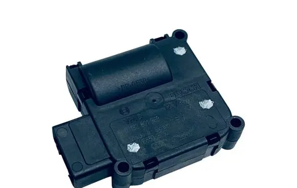 Audi A8 S8 D3 4E Air flap motor/actuator 4F0820511B