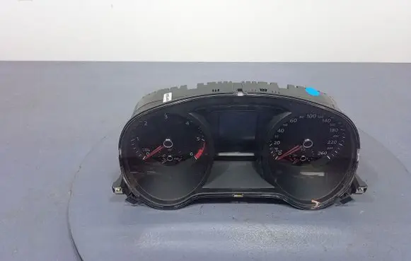Volkswagen Jetta VI Speedometer (instrument cluster) 5C6920876A