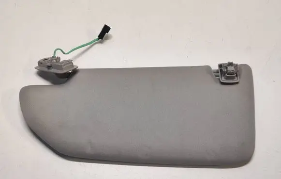 Volvo V70 Sun visor