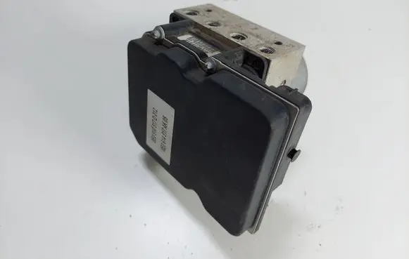 Audi A4 S4 B7 8E 8H ABS Pump 8E0910517D