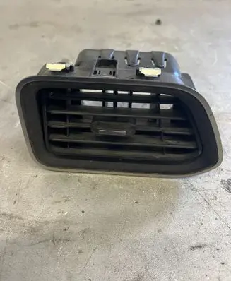 Renault Master III Dashboard air vent grill cover trim 687501519R 687505442r
