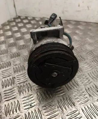 Renault Clio V Air conditioning (A/C) compressor (pump) 926004423R