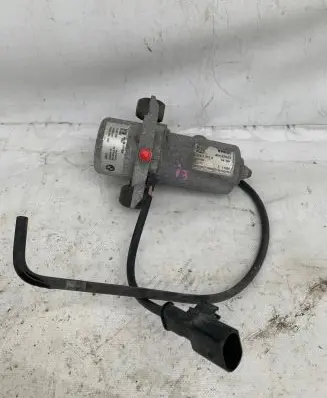 BMW i3 Vacuum pump 6857405