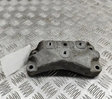 Skoda Superb B8 (3V) Gearbox mounting bracket 3Q0199117
