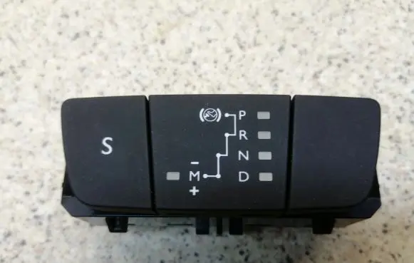 Citroen C3 Aircross Gear shift switch/knob 39188084 034210901