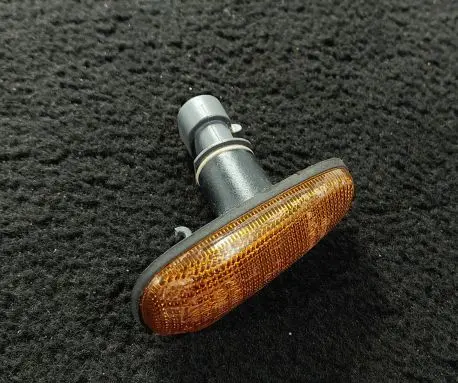 Opel Astra G Front fender indicator light