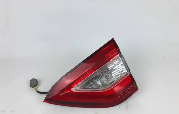 Maserati Levante Rear/tail lights CCC150001 20680202 M161M0BU