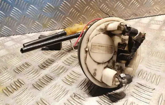 Mercedes-Benz C W203 In-tank fuel pump A2034701041 2034701041
