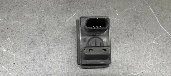 Volkswagen Phaeton Air pressure sensor 4B0907659B